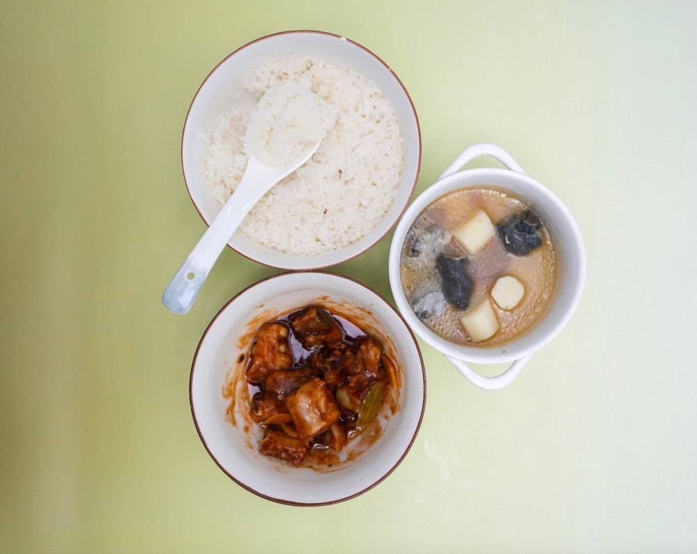 Huai Mountain Black Chicken Soup with Rice and Sweet Sour Spare Ribs